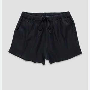 Unsubscribed Black Linen Hot Short Size 8